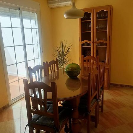 Chalet Adosado Con Azotea Andaluza Y Patio, Junto A La Playa Isla Cristina Kültér fotó