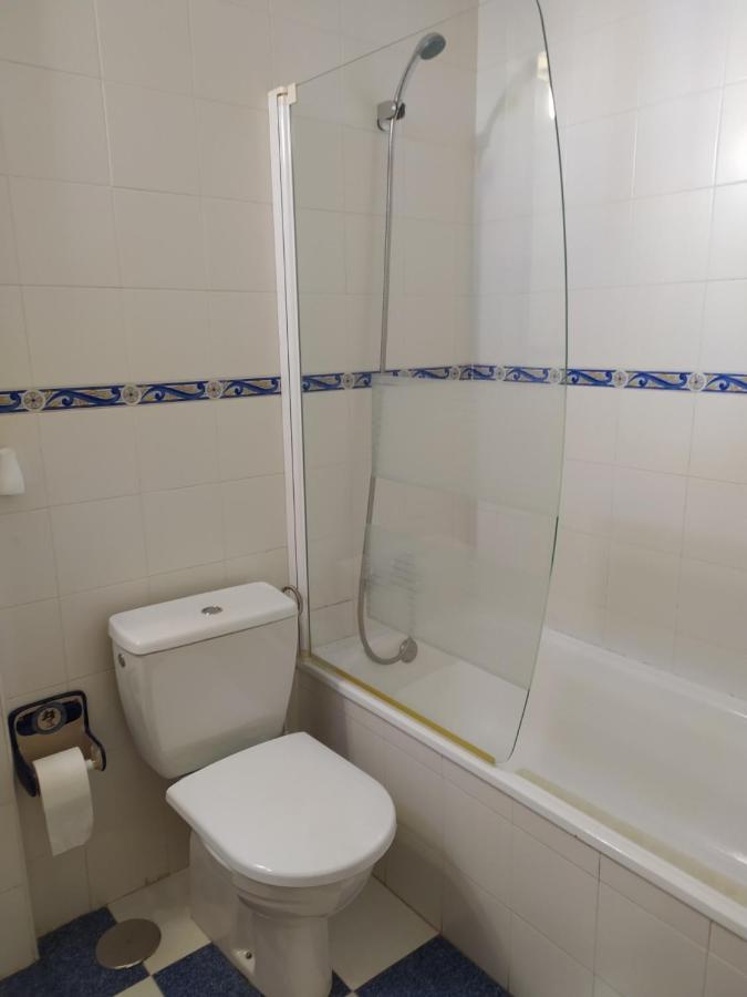 Chalet Adosado Con Azotea Andaluza Y Patio, Junto A La Playa Isla Cristina Kültér fotó