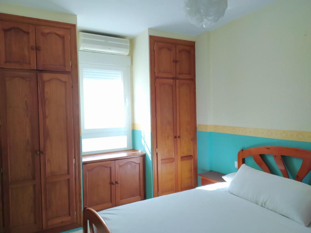 Chalet Adosado Con Azotea Andaluza Y Patio, Junto A La Playa Isla Cristina Kültér fotó