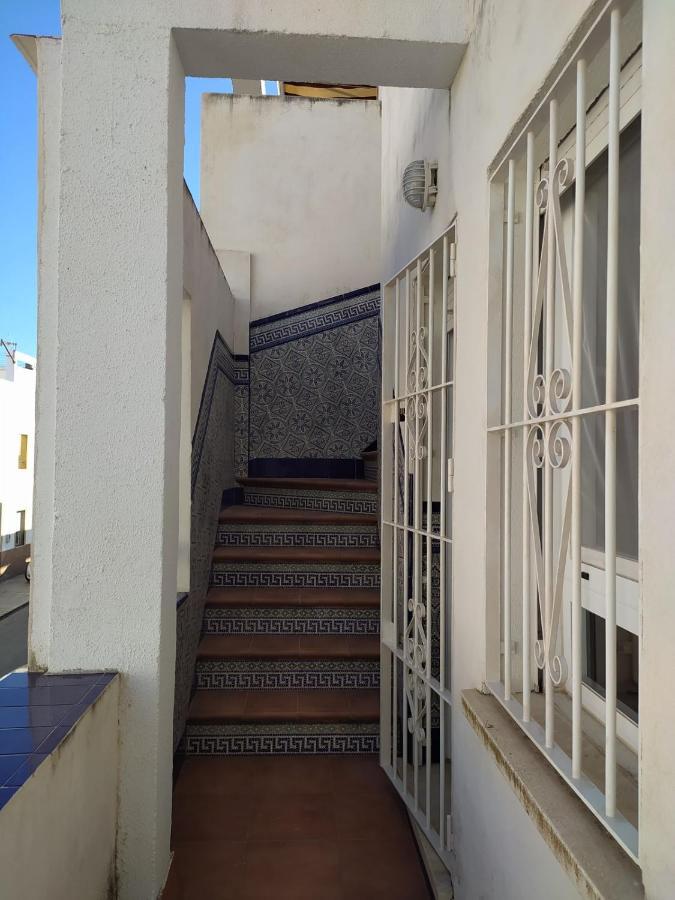 Chalet Adosado Con Azotea Andaluza Y Patio, Junto A La Playa Isla Cristina Kültér fotó